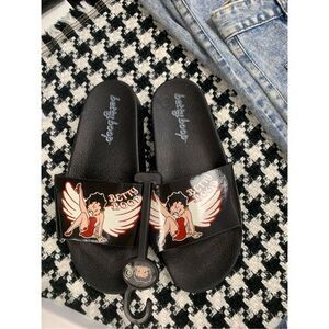 Iridescent Pink Betty Boop Slides